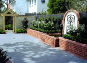 Malvern East Landscaping